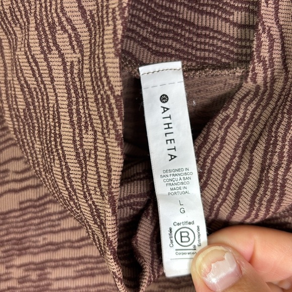 Athleta Flurry Seamless Turtleneck "Wren Rustic Beige" Size Large - Picture 3 of 11